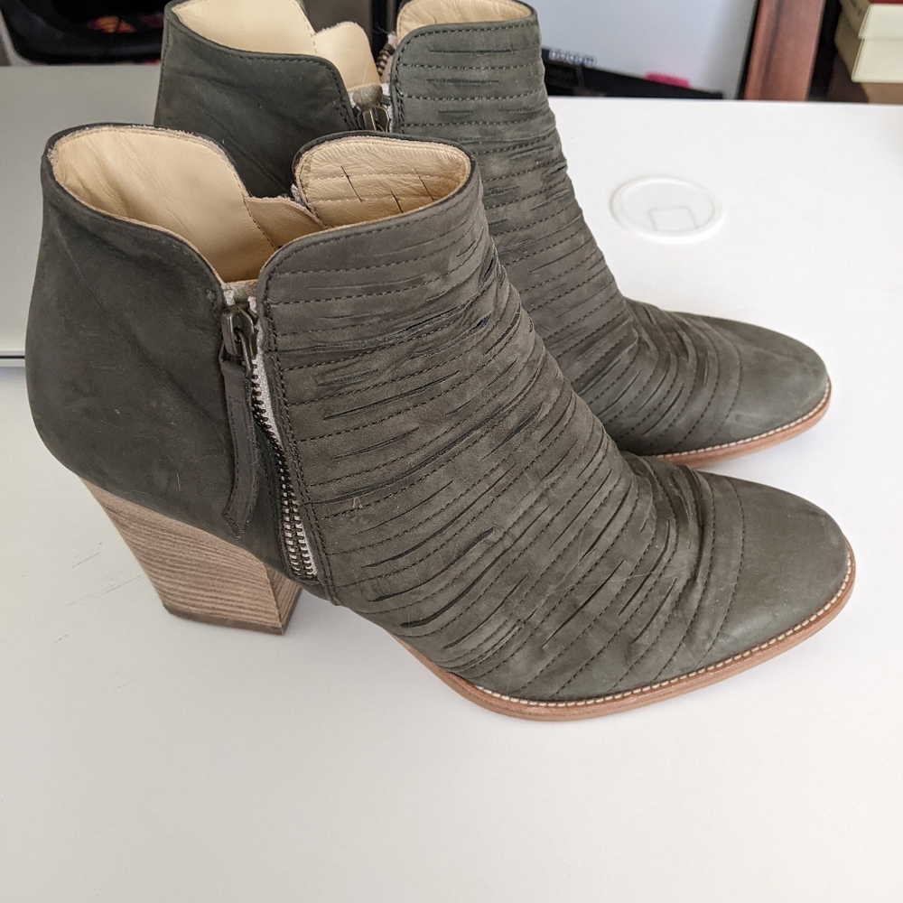 Paul Green bootie